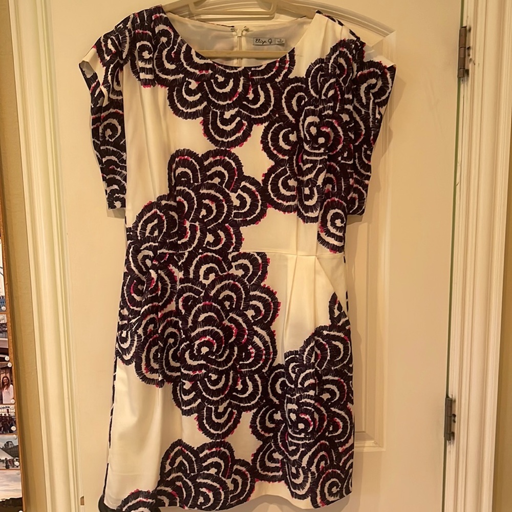 Eliza J size 14 patterned dress